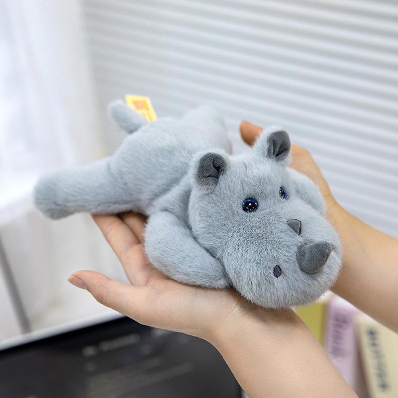 

Плюшевый кулон-игрушка носорог и подставка для запястья 23cm Lying, 16cm Sitting