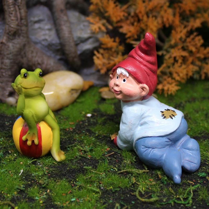 Resin Baby Gnome And Frog Miniature Garden Scene For Christmas Home Decor And Collectors