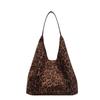 Fashion leopard print underarm tote bag women's autumn and winter new large-capacity commuting shoulder bag versatile women's bag
