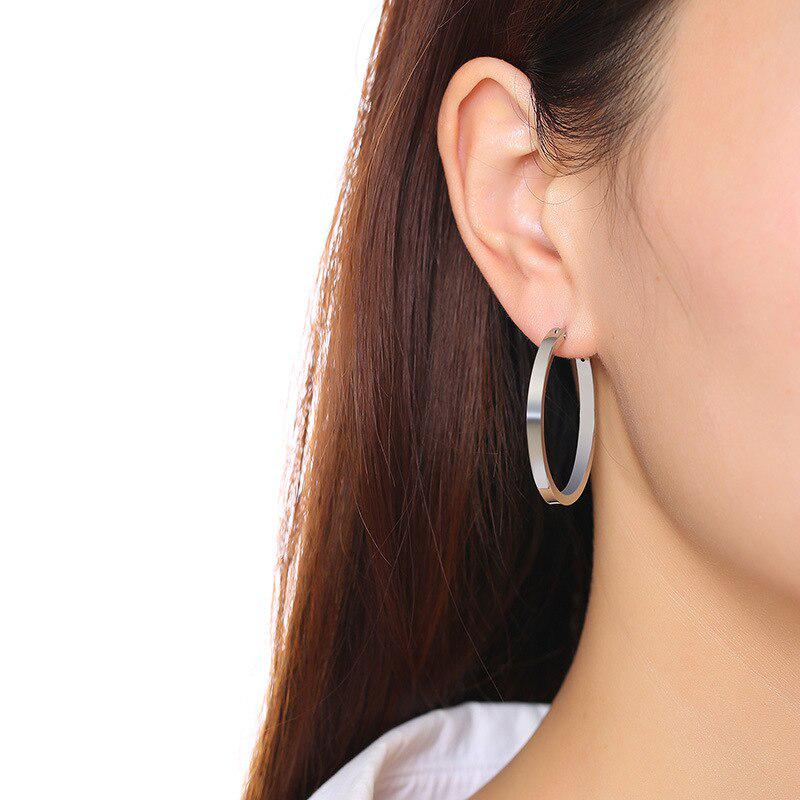 Estilo Frío Elegante Simple Exagerado Pendientes De Anillo De Oreja Grande Estilo Frío Elegante Simple Exagerado Pendientes De Anillo De Oreja Grande