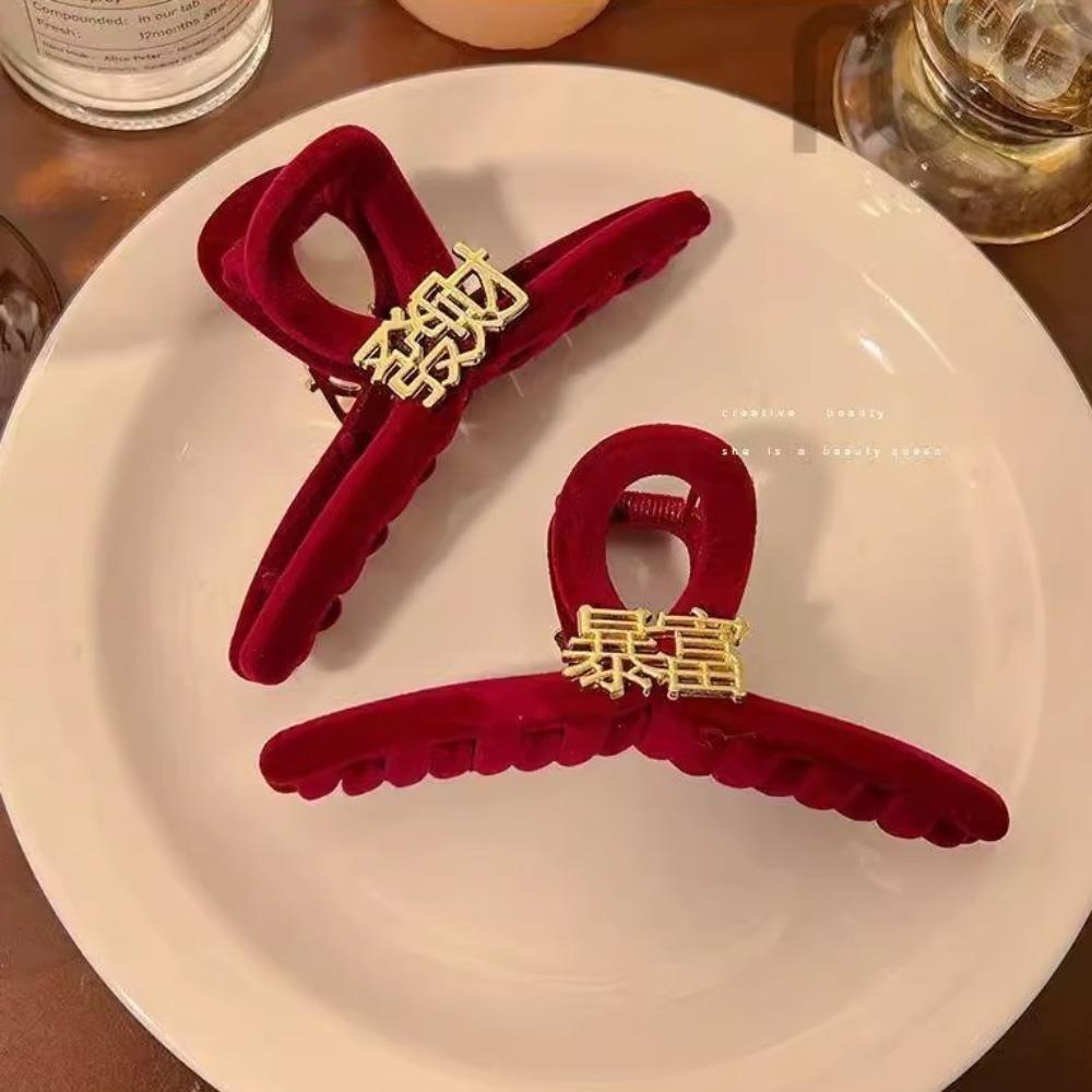 Creative Red Flocking Shark Clip Festive Chinese New Year Hair Grab Fashion Wealth Hair Claw Girl