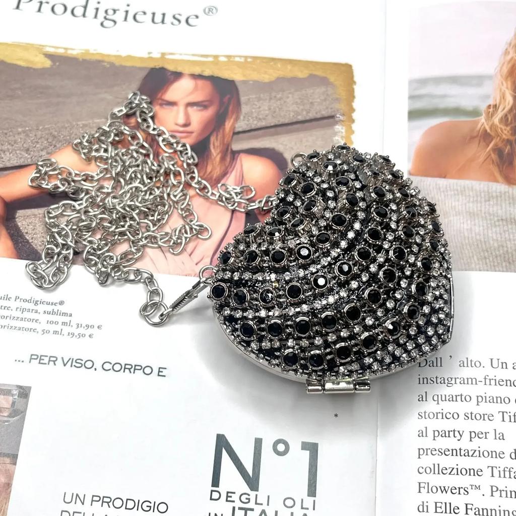 Luxury Small Bling Heart Shape Diamond Evening Clutch Rhinestones Purse Ladies Fashion Bag Designer for Women Chain Shoulder Bag