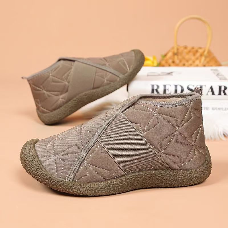 New winter cotton shoes velvet mother thickened soft sole snow non-slip high top comfortable and lightweight