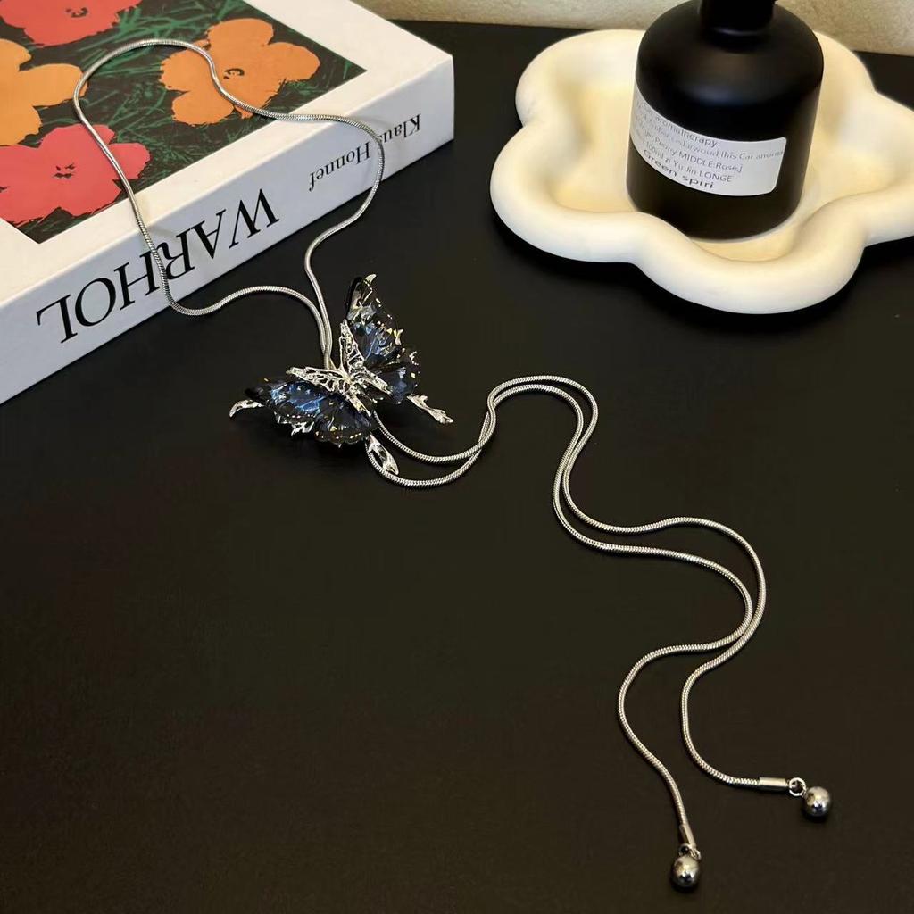 Y2K Spice Girl Pull Butterfly Necklace Female Niche Design Sense High Subculture Clavicle Chain Neck Strap Accessories Tide