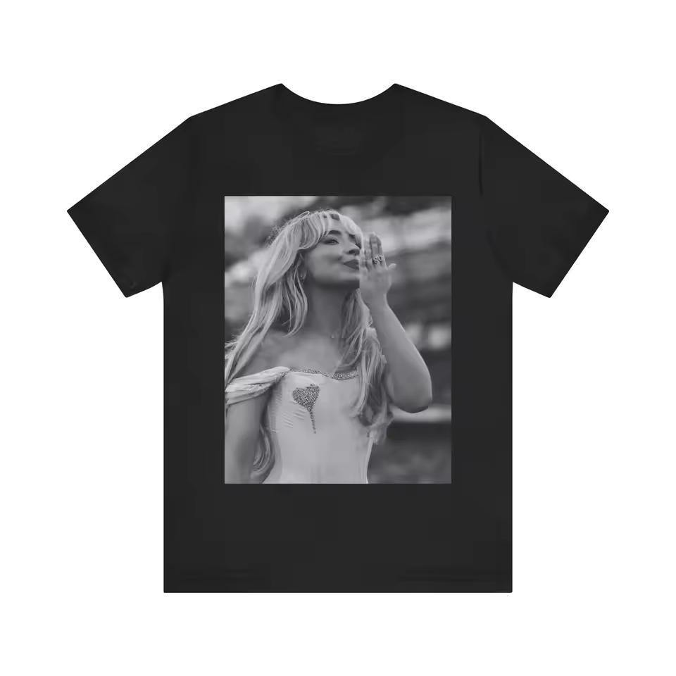 Sabrina Carpenter short sleeve T-shirt for women, unisex retro hip-hop T-shirt, Y2K style summer streetwear