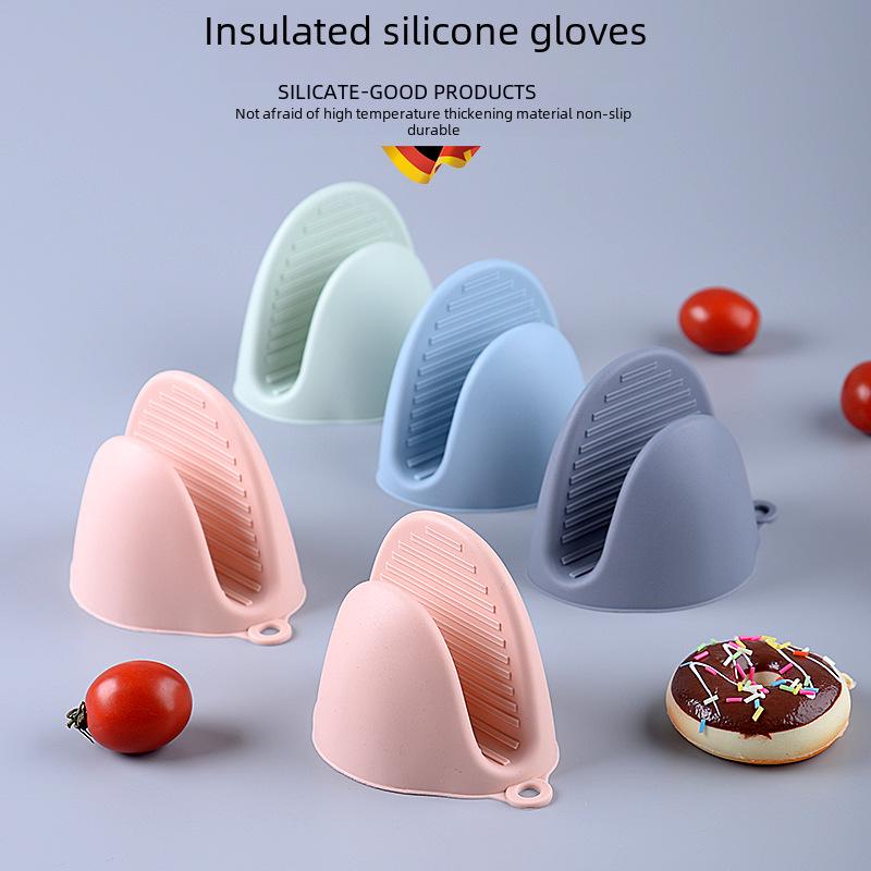 Thickened Silicone Shark Two-Finger Anti-Scald Kitchen Gloves