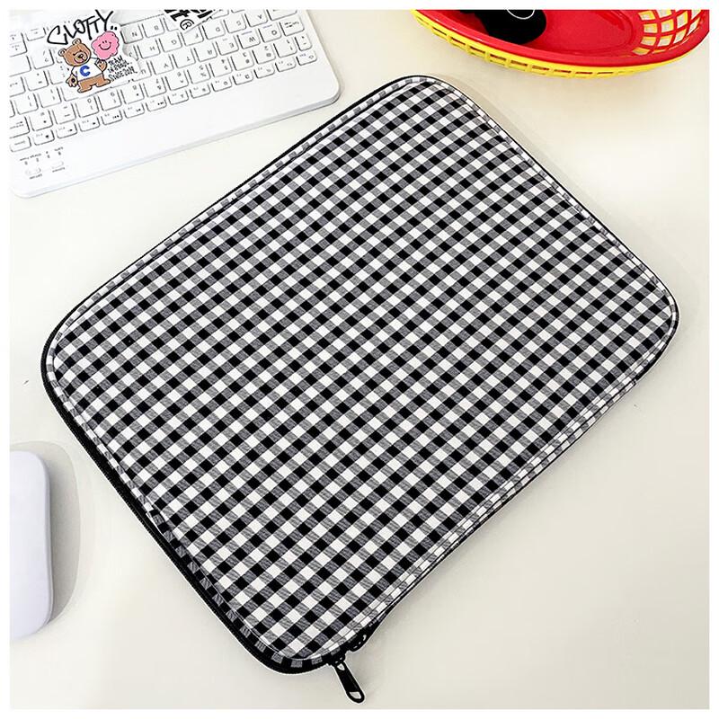 Li Shen Plaid Laptop/Tablet Sleeve Bag