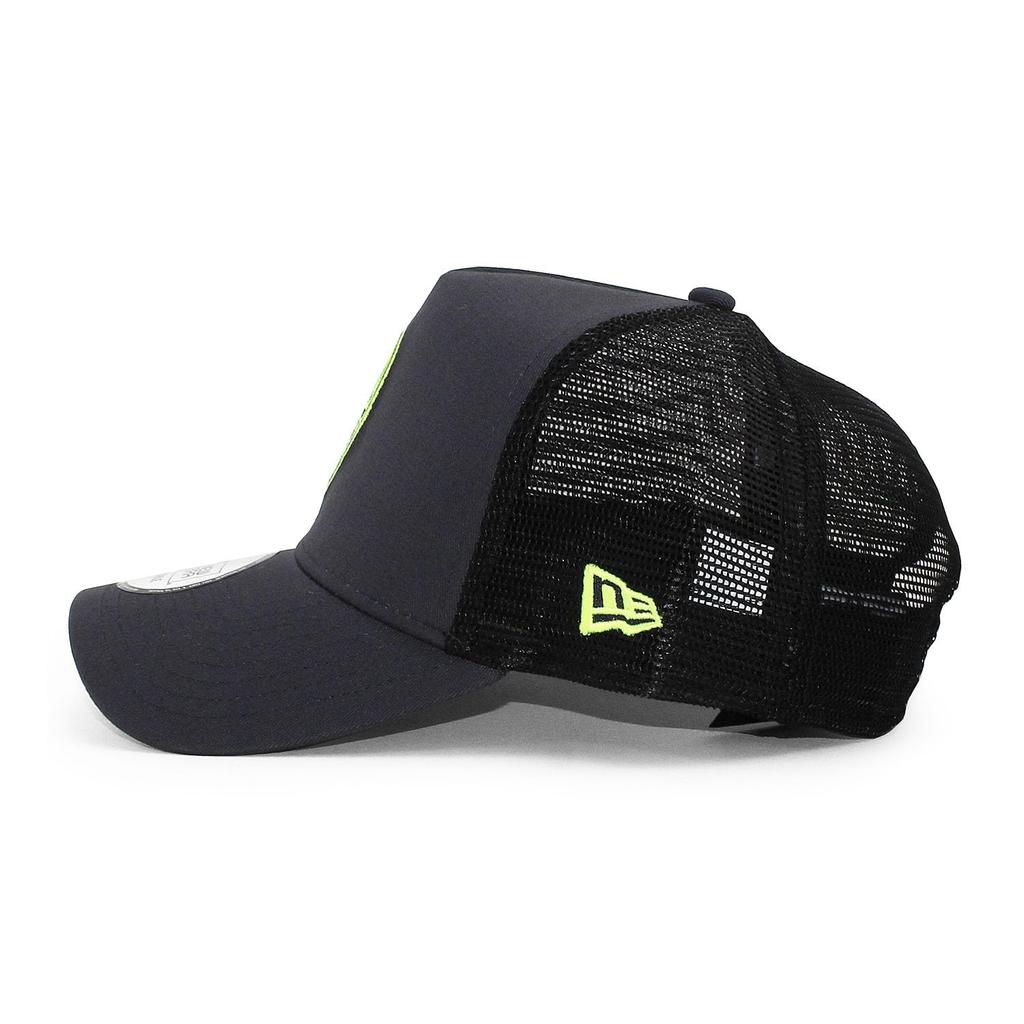 New Era Mesh Cap AC Milan SERIA A E-FRAME TRUCKER MESH CAP AC MILAN LOW PROFILE Snapback SNAPBACK Hat 940 Serie A Trucker Cap [Used]