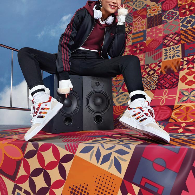 adidas Originals Cny Tiger Year Limited Color Block Striped Big Logo Hoodless Sports Pilot Cotton Jacket Winter Women Jacket Fluorescent-Red HD0326