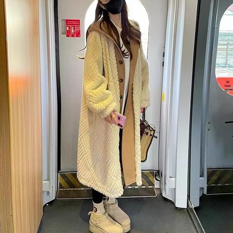 Damski płaszcz ze sztucznego futra jagnięcego i skóry - Jesień/Zima Długi styl