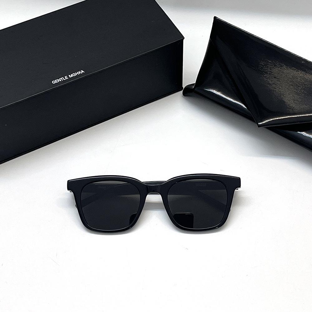 

Солнцезащитные очки 2023 GM x Margiela в квадратной оправе - Унисекс модные очки MM006 чёрный