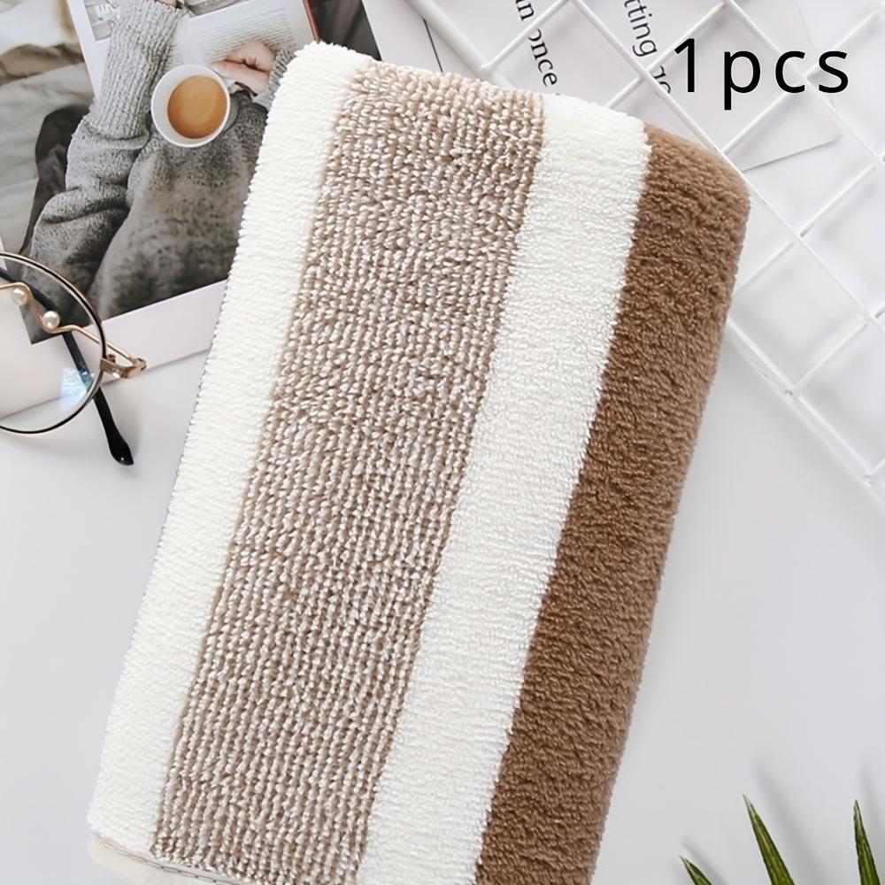 Luxuriöses Streifen-Handtuchset - Schnelltrocknend, Ultraweich, Superabsorbierend, Ideal für Zuhause, Spa, Salon, Wohnmobilreisen - Beinhaltet Badetuch und Handtuch