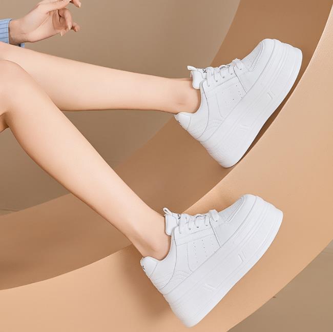 Fashion 8CM New Chunky Sneakers for Women Comfortable High Platform Dermis Thick Base Summer Autumn Non-slip Thick Bottom Walking Shoes