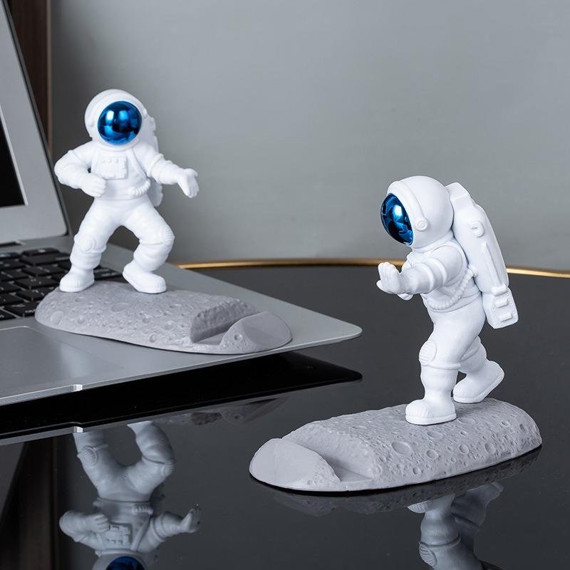 Leichter Luxus Minimalistisch Kung Fu Astronauten Ornamente Astronaut Handyhalter TV-Drama Artefakt Faules Geburtstagsgeschenk