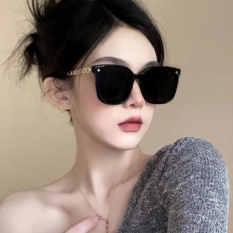 Korean Style Fashionable Sunglasses Square Glasses Fashionable Women's Glasses Hollow Chain Glasses Legs Travel Sunglasses