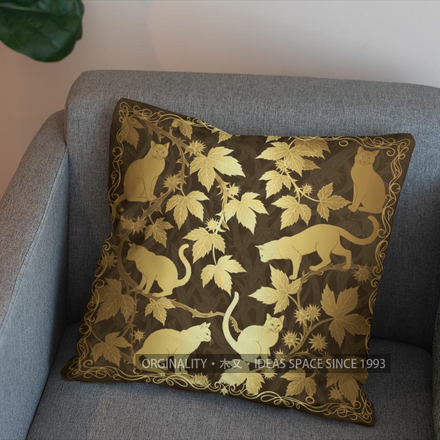 2D Golden Cats On Branches Patterned Pillow Cover Pattern Cushion Cover Suitable For Sofa Bedroom Car Pillow Cover