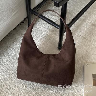 Versatile Foreign Style Niche Design Dumpling Bag 2025 Fashion Trendy Girl New Casual Retro Popular Messenger Bag Bag