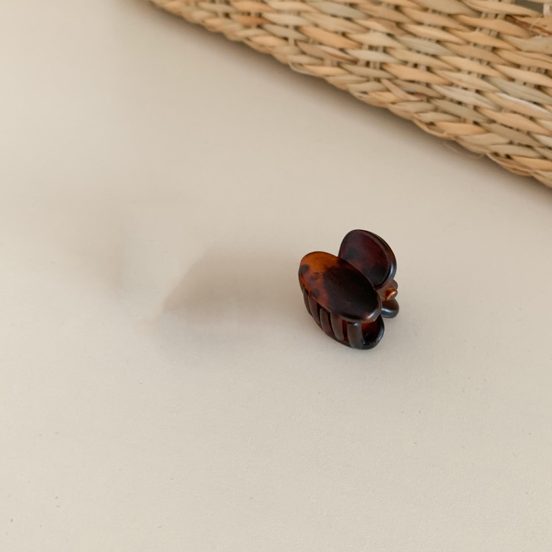 

Премиальная матовая янтарная шпилька для восьмибуквенной челки, головной убор принцессы, маленькая заколка для лба.