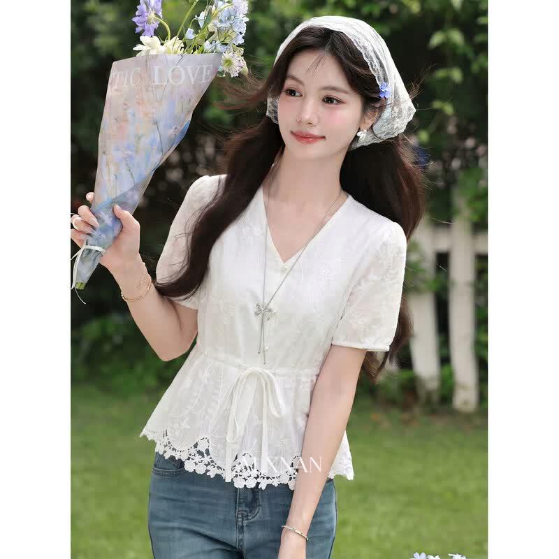 French V-neck Floral Short-sleeve Blouse M