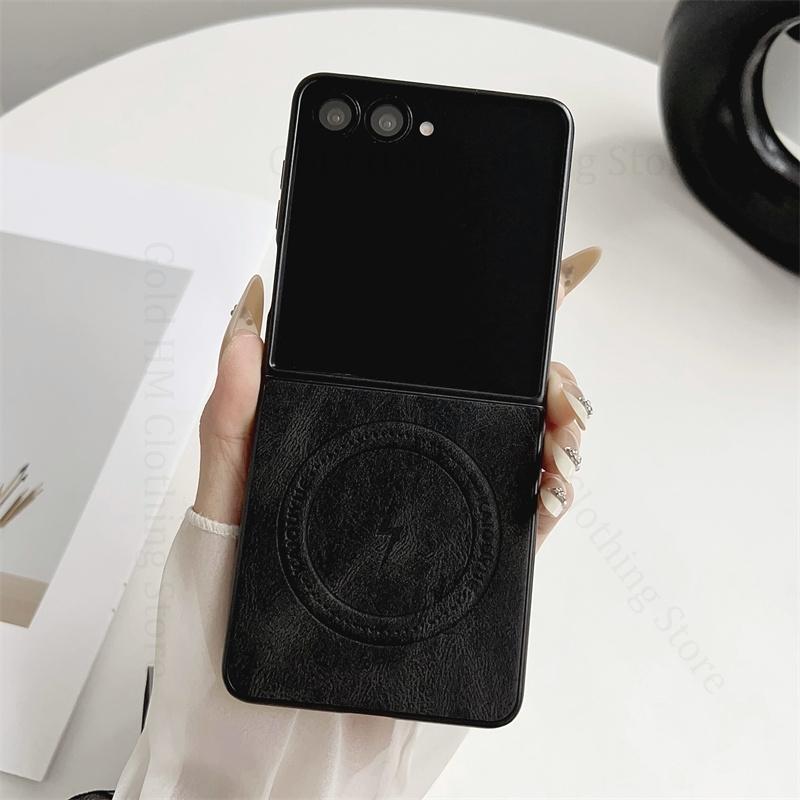 Skin Feel Leather Phone Case For Samsung Galaxy Z Flip7 5G Wireless Charging For Magsafe Magnetic Cover For Samsung Z Flip 7 5G