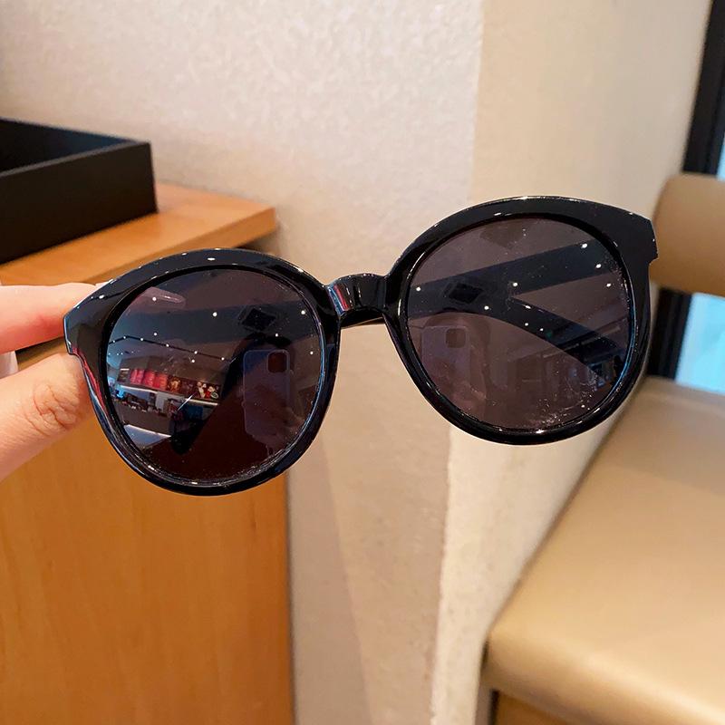Trendy Polarized Aviator Sunglasses for Boys & Girls - UV Protection