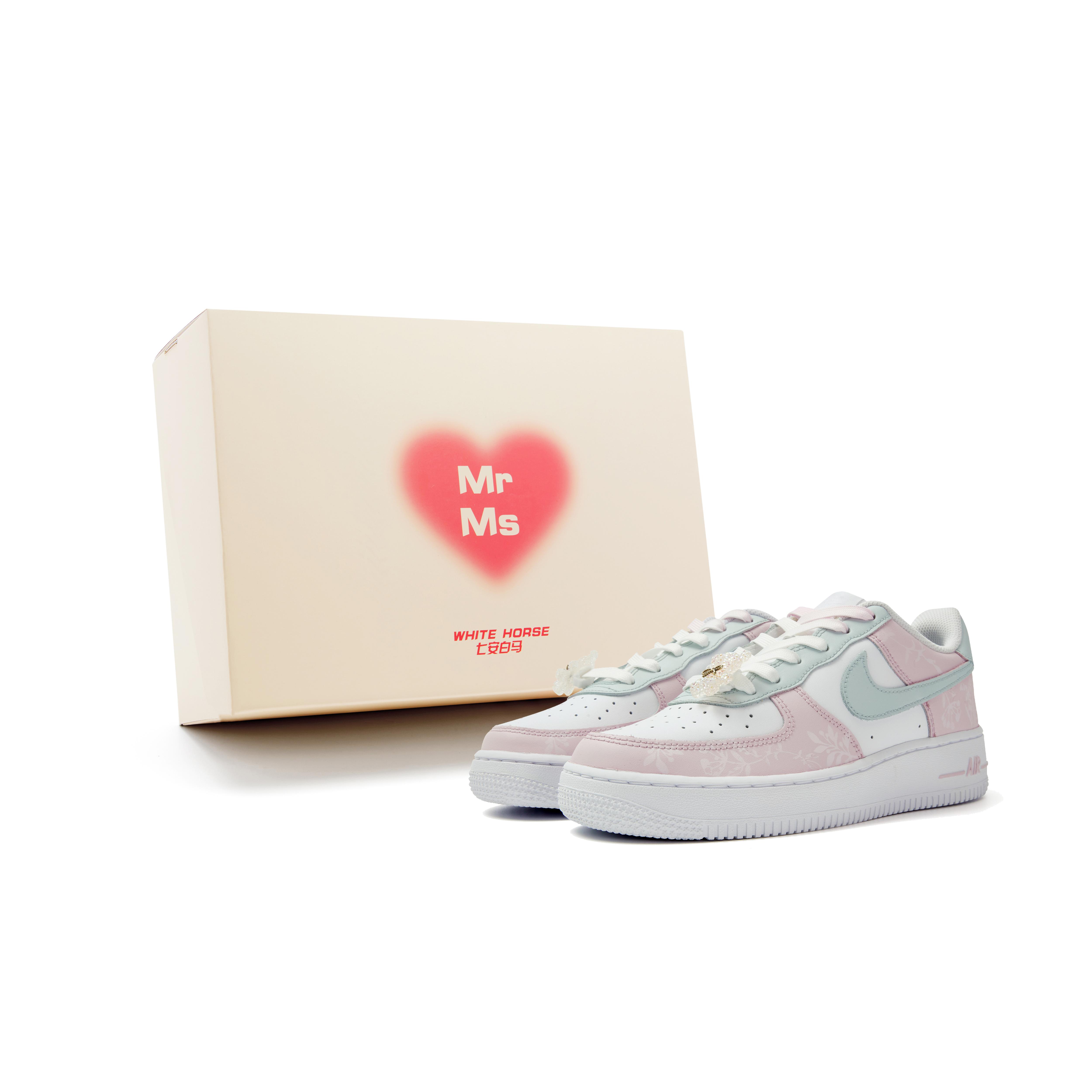 

Nike Air Force 1 Low top Skateboard Shoes Women s White Pink DD8959-100(Team44-) 36.5