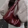 High Value Retro Commuter Bag Fashionable Large Capacity Temperament Tote Shoulder Armpit Women's Bag
