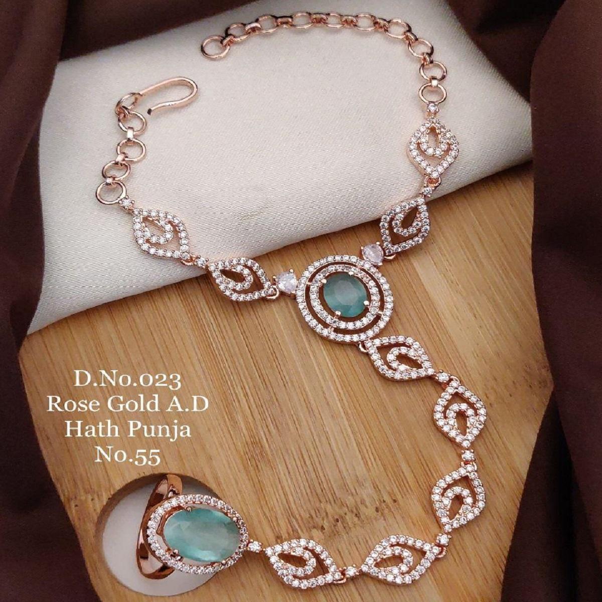 

Позолоченный браслет-кольцо из сплава кубического циркония