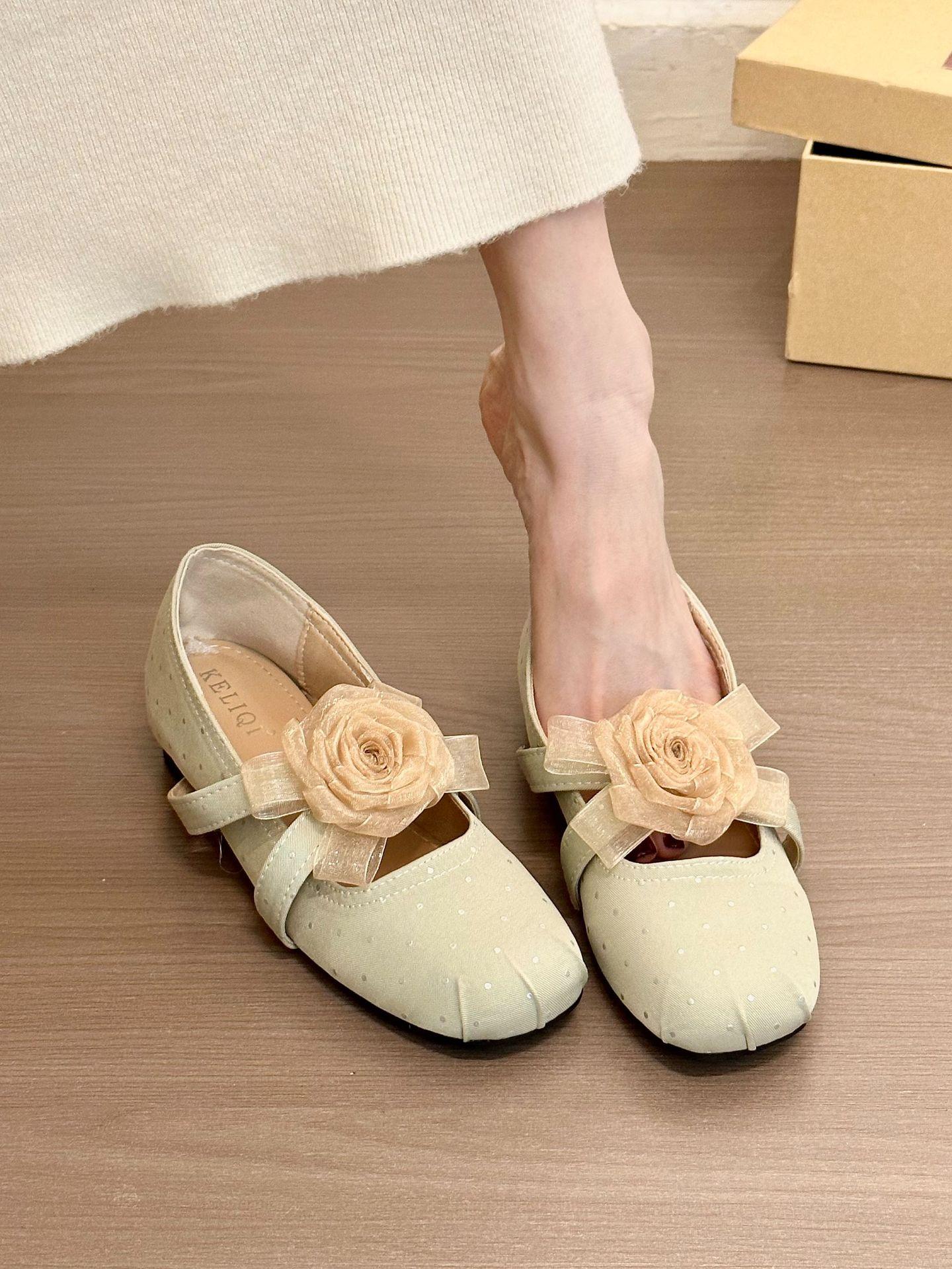 

Jasmine rose! Gypsy square head mesh yarn flower inner height increase Mary Jane shoes women s 2025 spring platform single shoes 35