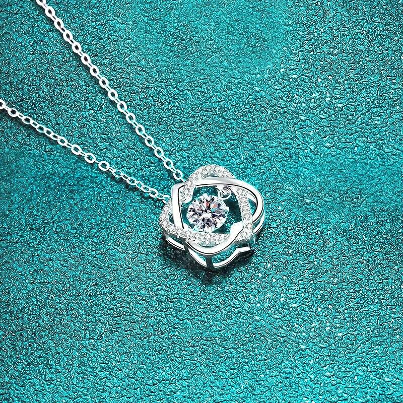 D Color 0.5ct GRA Moissanite Necklace for Women  Sparkling Simulated Diamond Pendant Beating Heart S925 Silver Fine Jewelry Gift