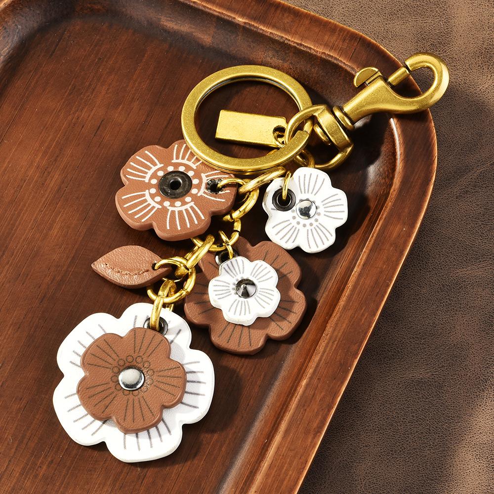 Leather Flower Chain Underarm Bag Keychain for Women