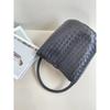 New woven bucket bag leather women's fashion portable messenger bag child and mother bag niche design portable