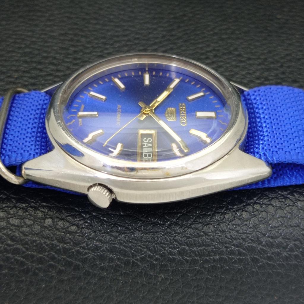 SEIKO 5 AUTOMATIC VINTAGE 7009A JAPAN MENS BLUE COLOR DIAL WATCH a702646-1 R209-a702646