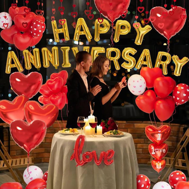 A4413 Red Heart Balloon for Christmas, Halloween, and Anniversary Celebrations.