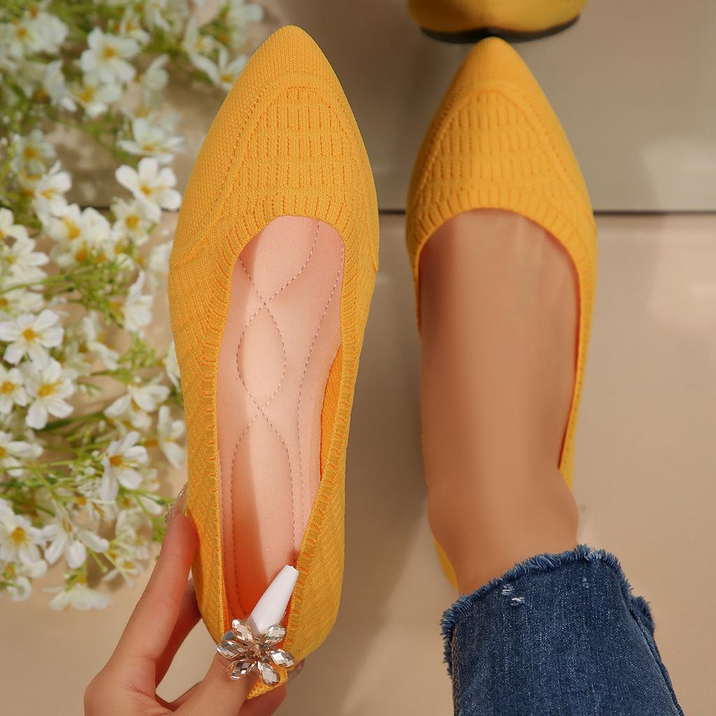 Fashion Women Flats Shoes Comfortable Fashion Pointed Flat Shoes for Women 2025 New Plus Size Sneakers Women Knitted Elastic Loafers