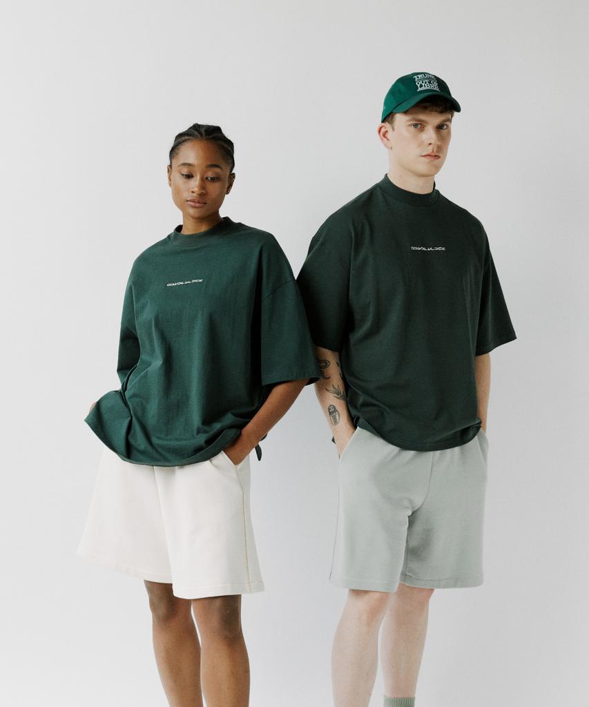OUT OF TRUNK Oot Basic Tee (Green)