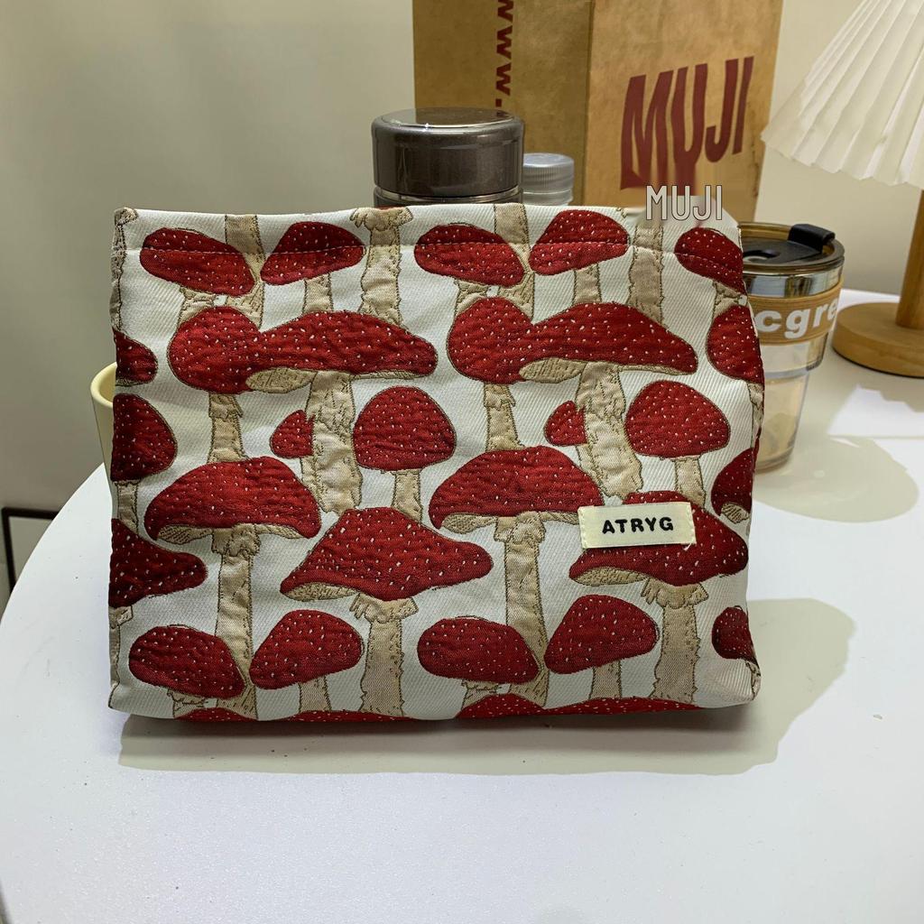 Mushroom Jacquard Portable Travel Cosmetic Storage Bag