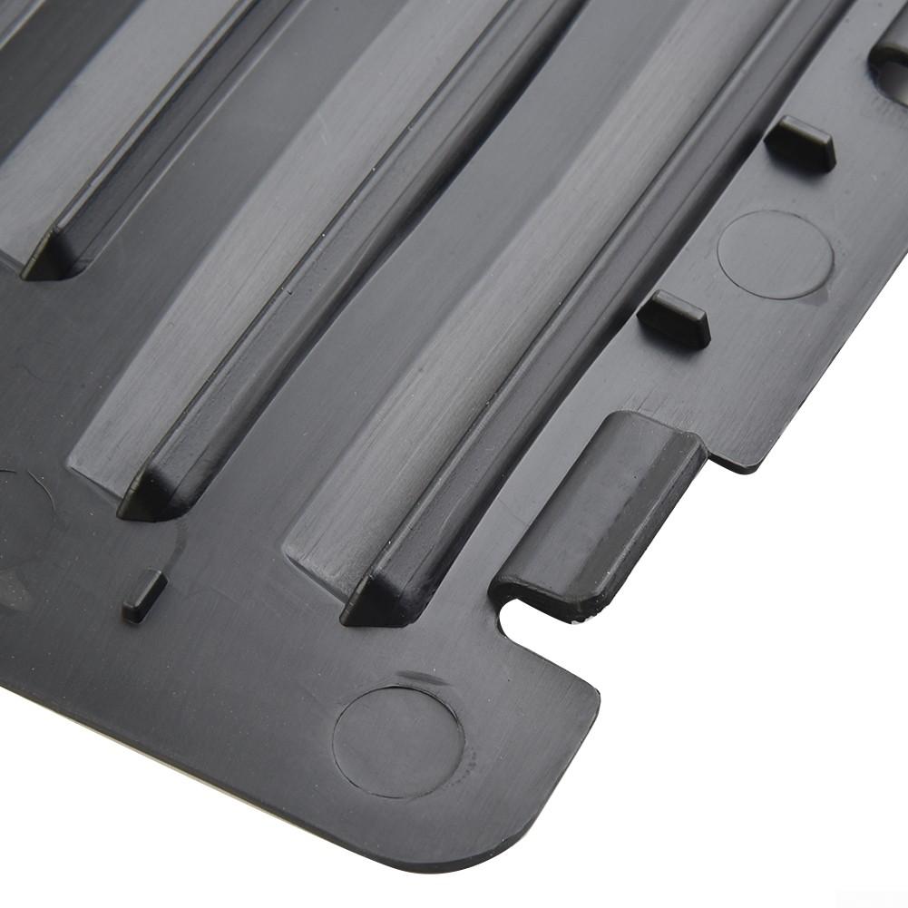 51717143849 Fender Liner Cover Biltillbehör Plast