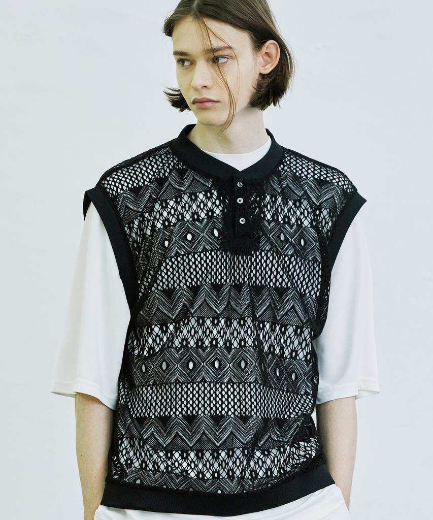 Ssy Crochet Lip Vest Black