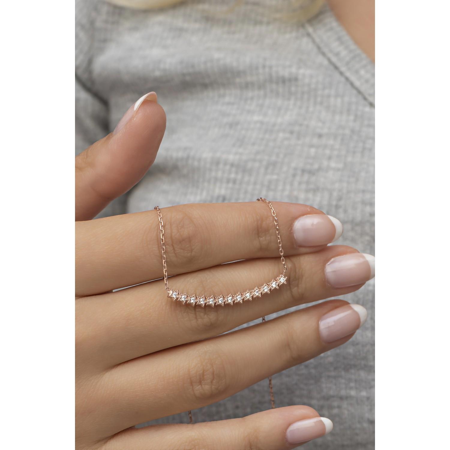 

925 Серебряная роза Стильный дизайн Крошечная звездная дорожка Ожерелье