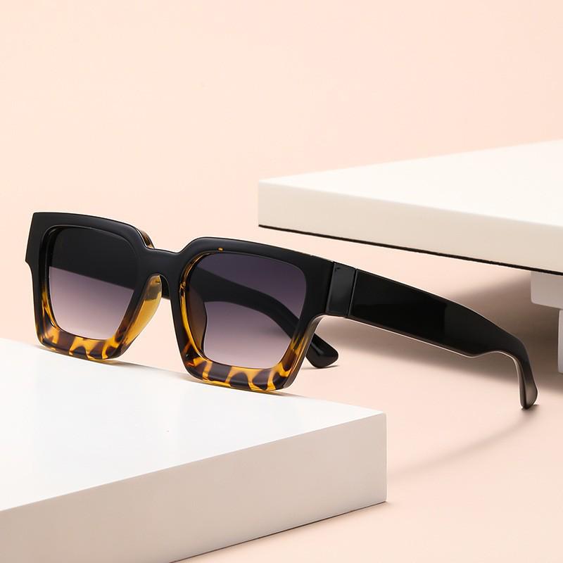 High-End Women's Square Frame UV Protection Sunglasses - Classic & Versatile Street Style