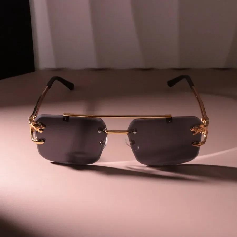 Metal Rimless Classic Square Sunglasses Women Men Designer Personality Sun Glasses Female Male Colors Mirror Sun Glasses