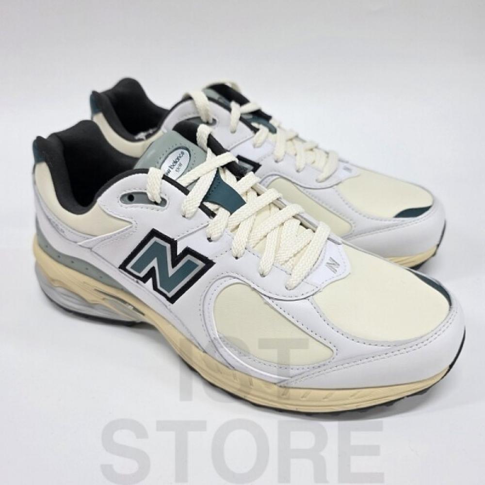 

Мужские гольф-кроссовки New Balance mgS2002c (10)White/255(255)