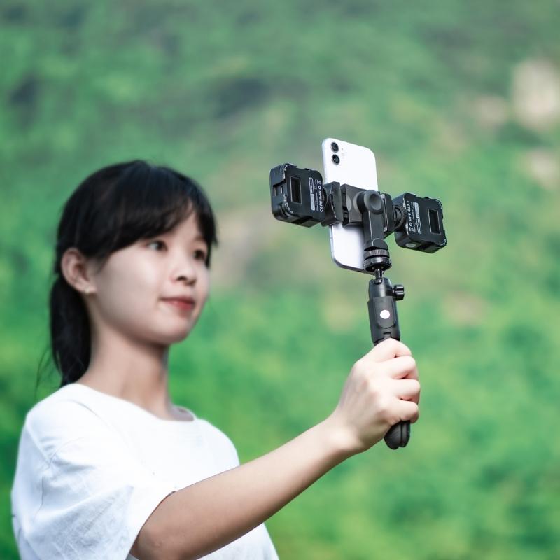 Smartohone Clip with  Cold Shoe Mount Stand 1/4 Tripod Stand Multifunction Phone Holder for Vlog Portable