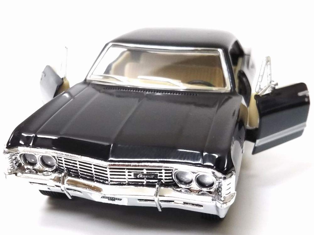 

Kinsmart 1967 Chevrolet Impala Литая модель с черным инерционным механизмом, чёрный