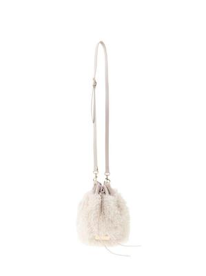 Maison de Fleur Damen Kunstpelz Eimer Schultertasche, 8A43F0J8100, Elfenbein