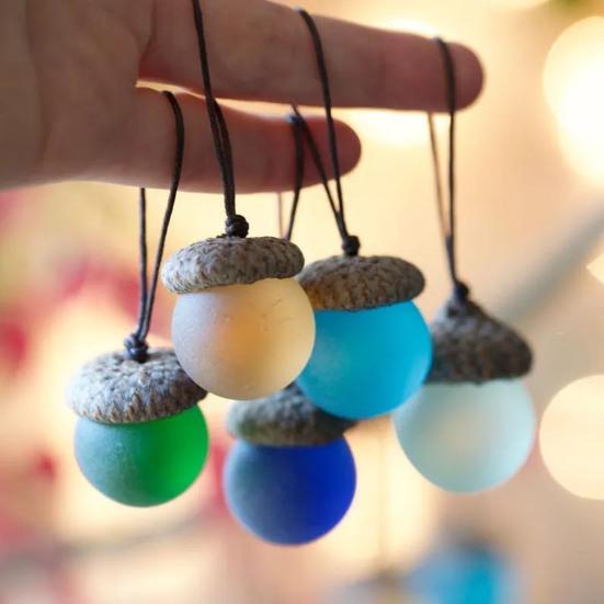 5Pcs Acorn Pendant Sea Glass Handmade Ornament with Natural Acorn Caps Small Nature Hanging