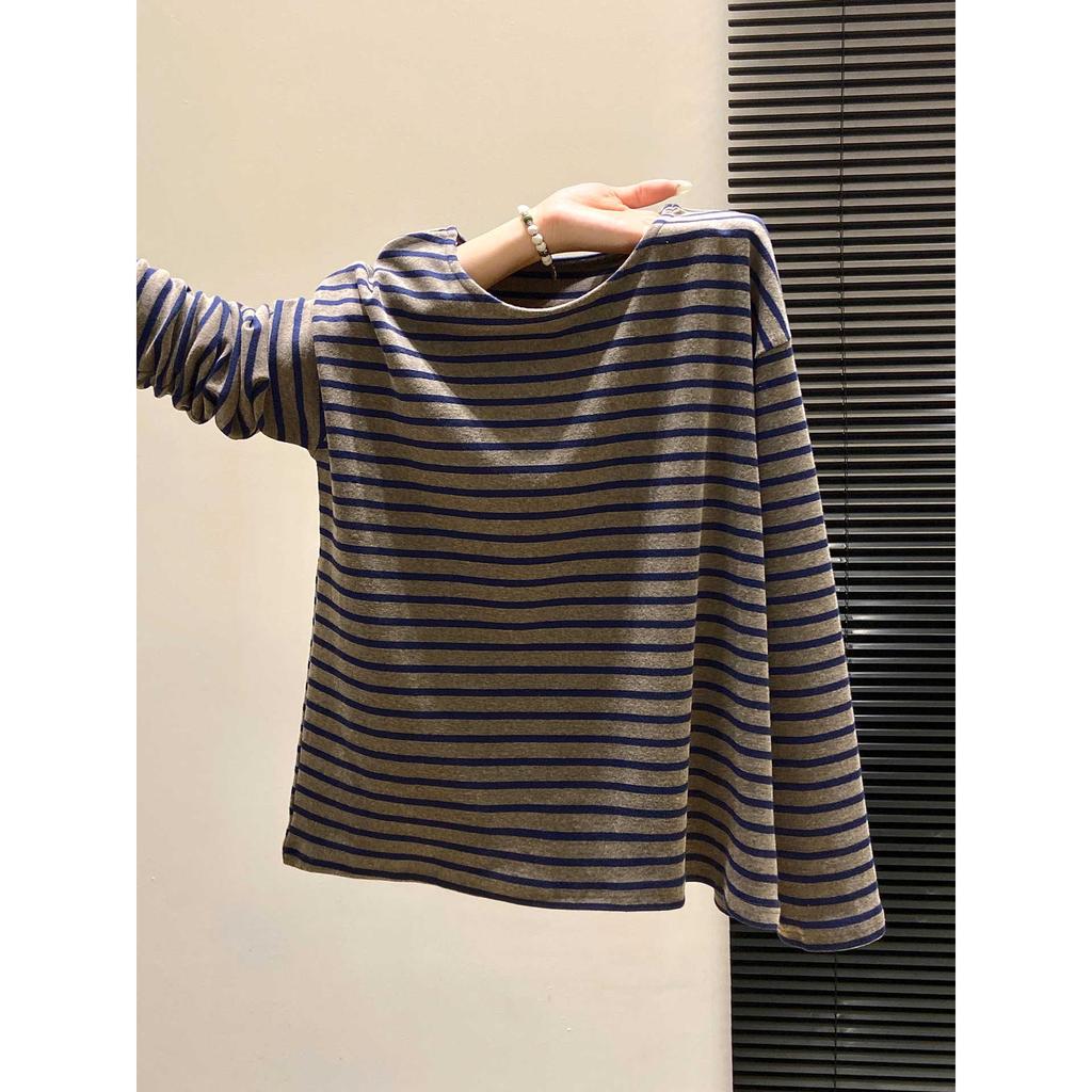 Women's Loose-Fit Color-Block Stripe Long Sleeve T-Shirt, Perfect for Spring and Autumn Layers, Casual Innerwear.