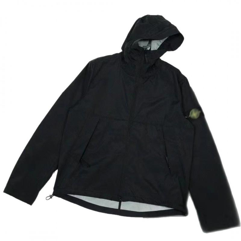 Lightweight Hooded Outdoor Jacket Men Women Windproof Water Resistant Soft Shell With Patch Badge