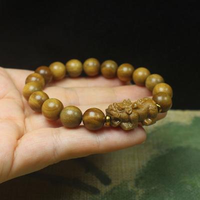 10mm Green Sandalwood Beaded Bracelet Natural Light Fragrance Pixiu Wood Carving Ethnic Style Hand Jewelry Accessories